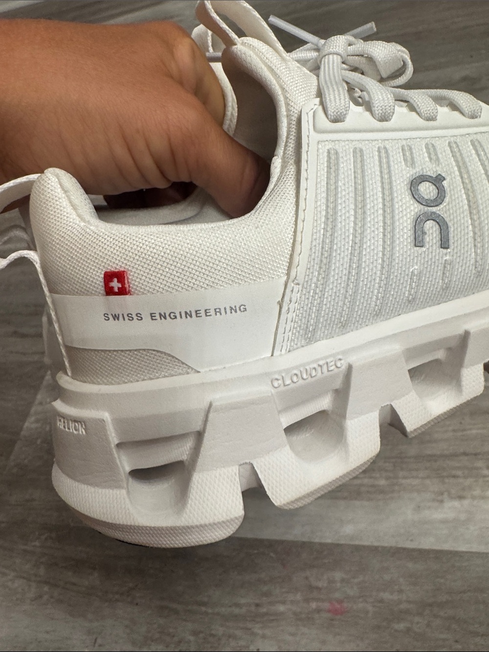On Cloud Kids Cloudnova White Sneakers - Picture 7 of 8